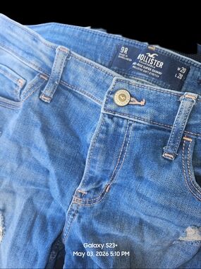 Hollister Women's Light Blue Super Skinny Jeans Size 9
